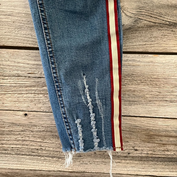 Demin Blvd Skinny Jeans (5) - Picture 3 of 4